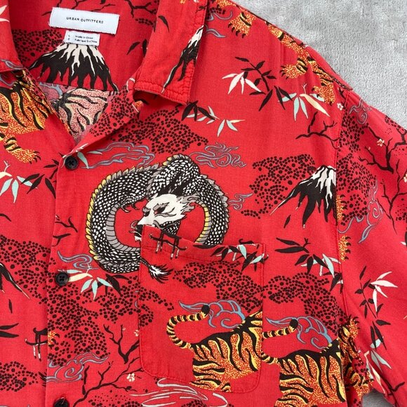 Urban Outfitters Tiger Dragon Asian Allover Print Short Sleeve Shirt - Picture 3 of 8
